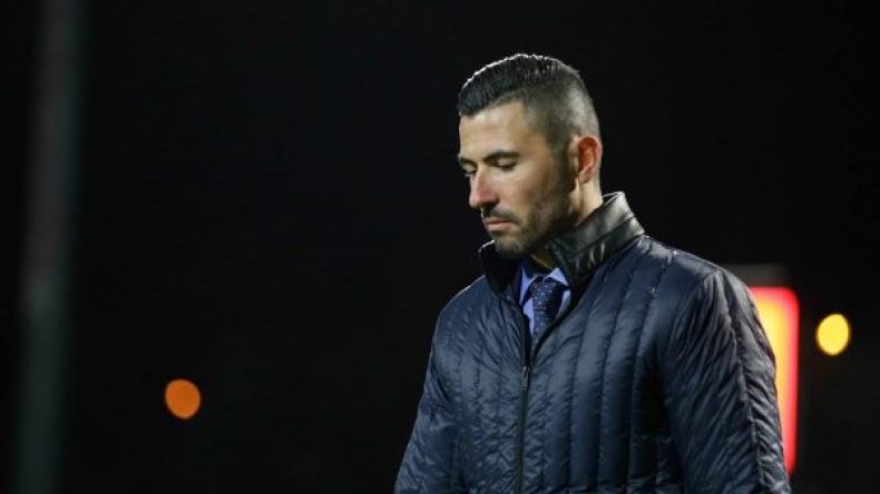 عنتر يحي يرتدي “السواد”