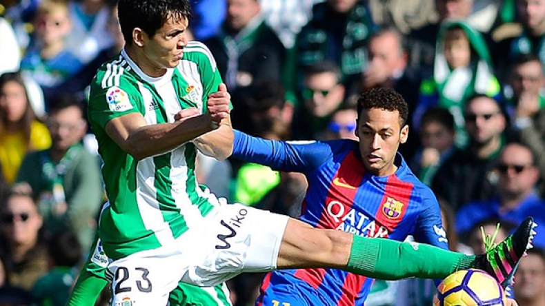 ماندي مرشح لمغادرة ريال بيتيس نحو الدوري التركي