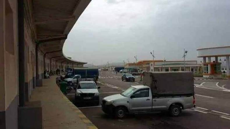 سوق الجملة الجهوي بعين الدفلى لم يعرف انطلاقة الحركة التجارية