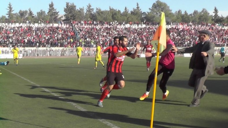 الرابطة ترفض ترسيم ملعبَي عين مليلة ومقرة