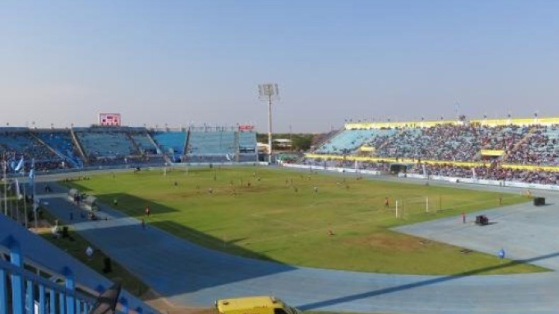 لهذه الأسباب اخترنا ملعب غابورون لمواجهة الخضر