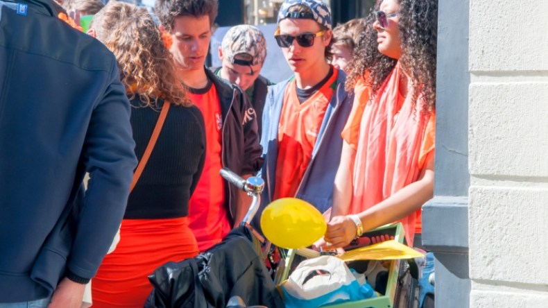 هولندا تعتزم فرض حظر على غاز الضحك