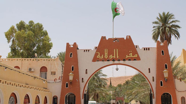 منتخبون يقدمون على الاستقالة الجماعية بسبب حالة الإنسداد ببلدية غرداية