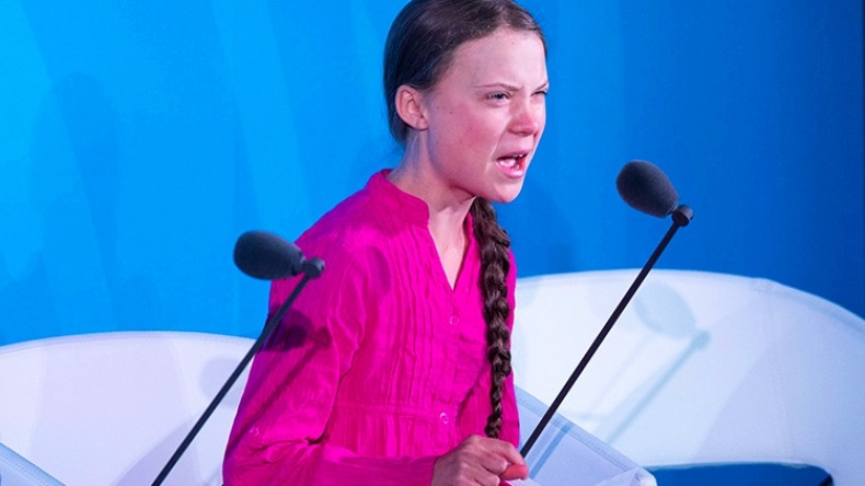 ترامب يسخر من خطاب الناشطة البيئية غريتا تونبرغ