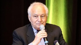 Sid Ahmed Ghozali: “Algeria Had Many Reasons To Sever Ties With Iran”