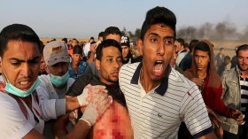 الجيش الإسرائيلي يُصيب 112 فلسطينيا قرب حدود غزة