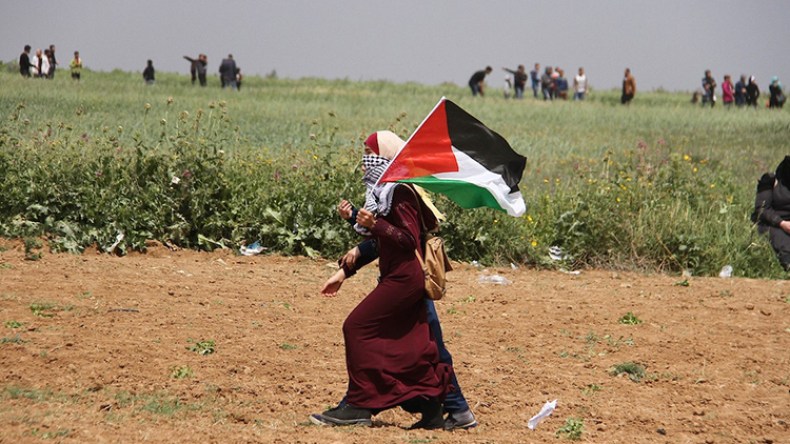 من أطفال ونساء غزّة نتعلّم