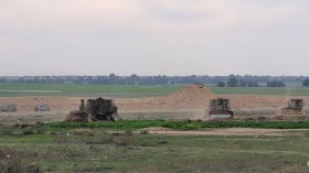 الاحتلال يقصف موقعين في غزة رداً على “إطلاق نار” (فيديو)