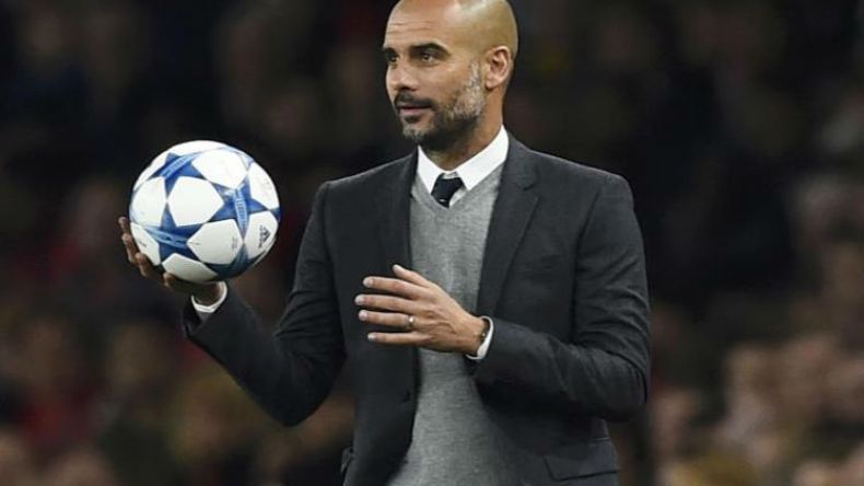 غوارديولا يغير سياسته “التعاقدية” بسبب محرز