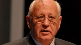 هل من حرب باردة جديدة؟.. غورباتشوف يجيب