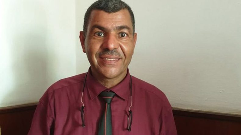 قاعدة 51 /49 لن تسقط عن مشاريع الذهب والحديد والفوسفات والنفط والعقار!