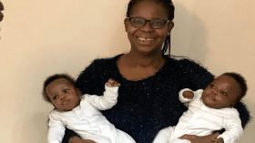 أنجبت توأما وهي في غيبوبة ومصابة بكورونا