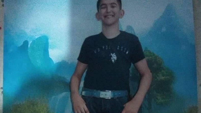 “فؤاد” يناشد المحسنين التكفل بعلاجه خارج الوطن