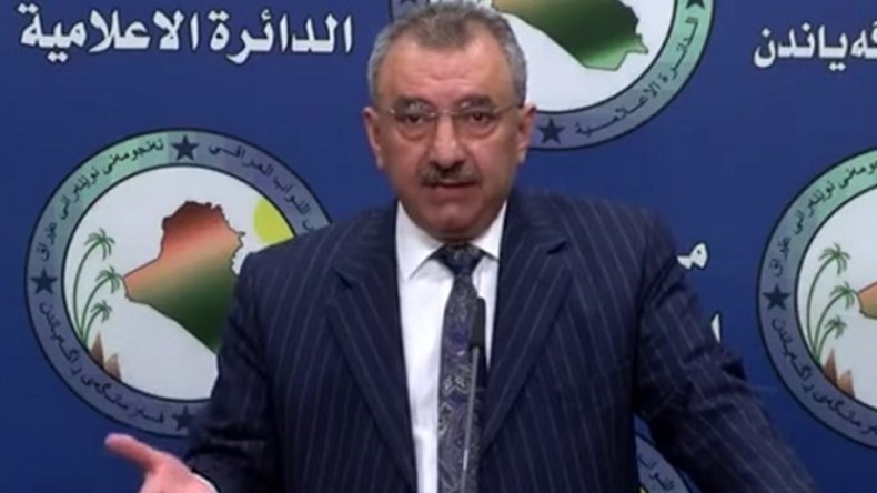 نائب عراقي يطالب “شاربي الخمور” بإعادة انتخابه!