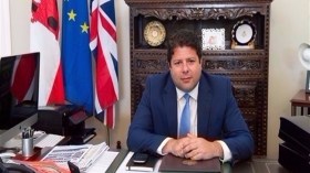 احتجاز ناقلة نفط عملاقة متجهة إلى سوريا في جبل طارق