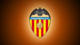 الموك أول فريق جزائري يبرم شراكة رياضية مع فالنسيا الإسباني