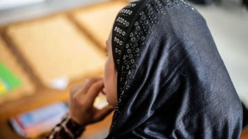 الحجابُ ومقاييس إبليس!