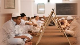 المدارس القرآنية.. مشروع بناء أجيال صالحة