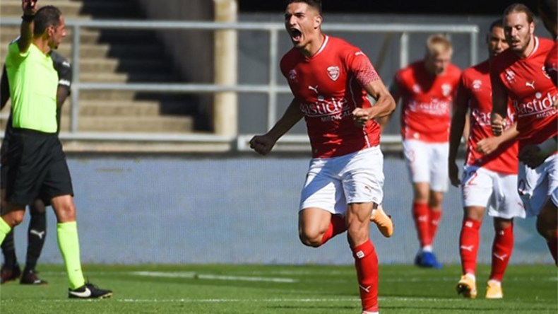 زين الدين فرحات يواجه نيس في غياب عطال وبوداوي