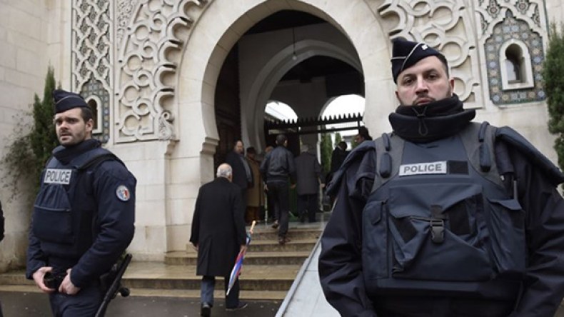 السلطات الفرنسية تقبض على رجل للاشتباه بصلته بهجوم نيس