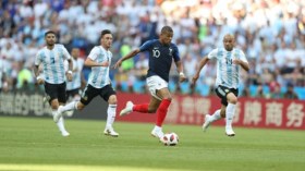 أول منتخب إفريقي في نصف النهائي!