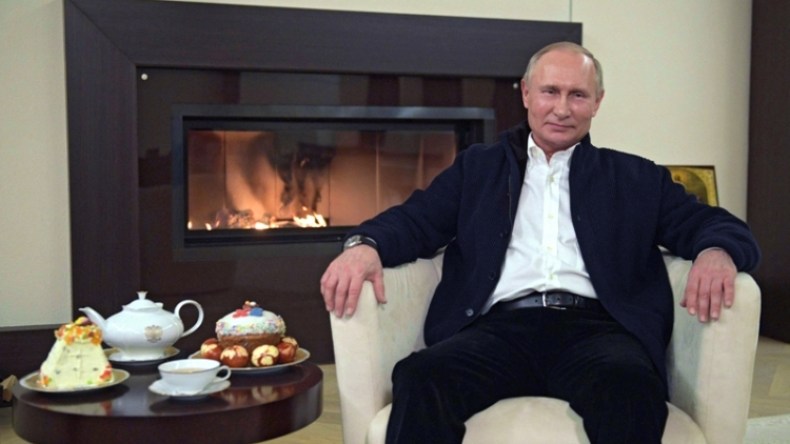 بوتين: أزمة كورونا تحت السيطرة الكاملة