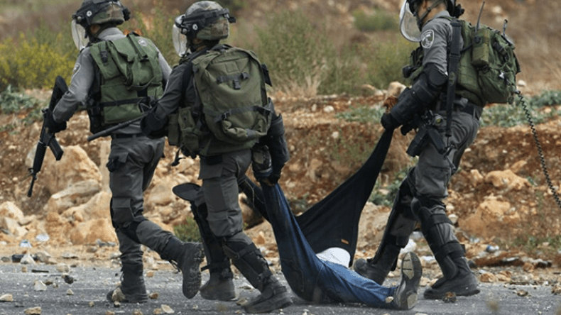 مقتل شاب فلسطيني بأعقاب بنادق الصهاينة