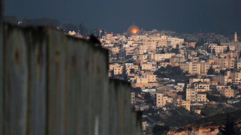 “التعاون الإسلامي” ترفض خطة ترامب للسلام