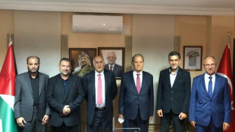 فتح وحماس تتفقان على إجراء انتخابات فلسطينية