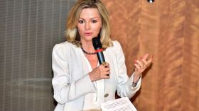 أين الشرطة الفرنسية؟