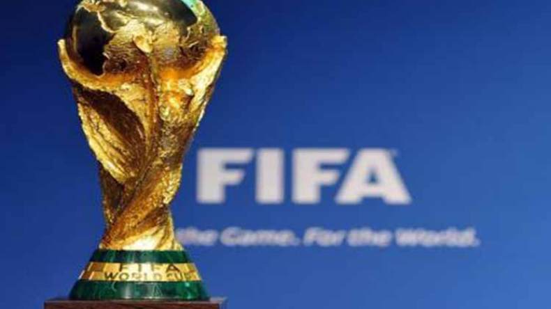الفيفا يشترط أمرين لتنظيم مونديال 2022 بـ48 منتخبا