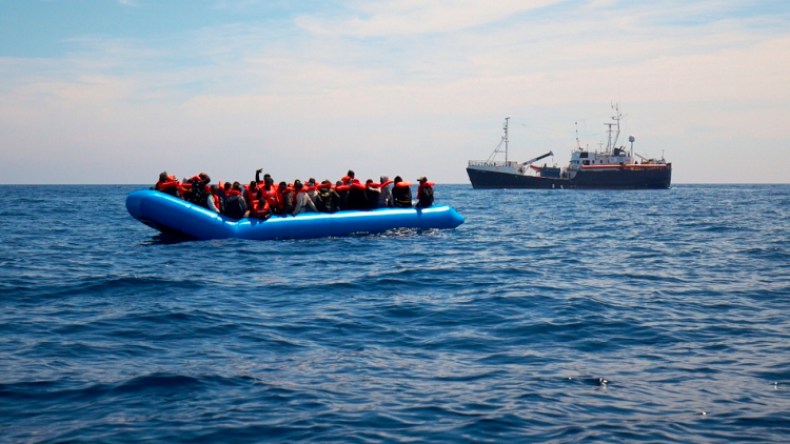 قتلى في غرق قارب قبالة جزيرة لامبيدوزا