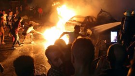 19 قتيلا في انفجار سيارات وسط القاهرة