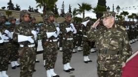 قايد صالح يزور الناحية العسكرية الثانية