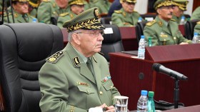 قايد صالح: الترقية المستمرة للصناعات العسكرية ينبغي أن يتبناها الجميع