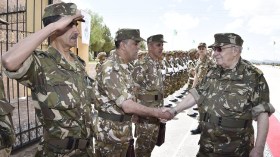 قايد صالح: طموحات تحديث الجيش غير محدودة