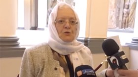 كان عليك الدفاع عن مصالح المواطنين لا استغلال منصبك لأغراض شخصية