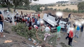 قتيل و65 جريحا في انقلاب حافلتين بسبب زخات من الأمطار بقسنطينة