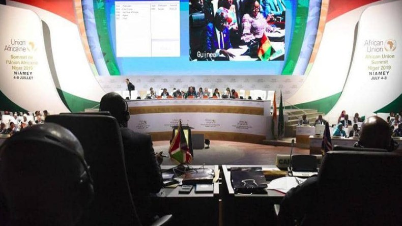 بدوي يمثل بن صالح في قمة الإتحاد الإفريقي بالنيجر