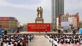 الأويغور يواجهون حملة “تلقين سياسي”