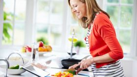 كيفيات اليوتيوب أقصر الطرق إلى المعدة!