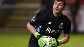 كاسياس يكشف عن رغبته في الاعتزال مع بورتو