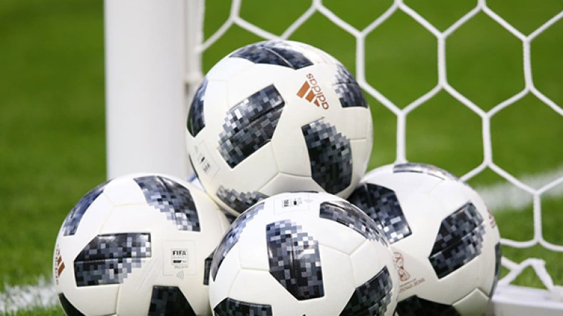 الصقيع في روسيا والحمى في الجزائر