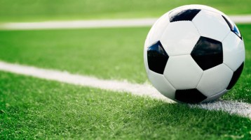 فريق وطني متجـ (ا)…نس