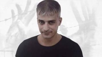 الأسير الفلسطيني كمال أبو وعر مثال للمعاناة والقهر