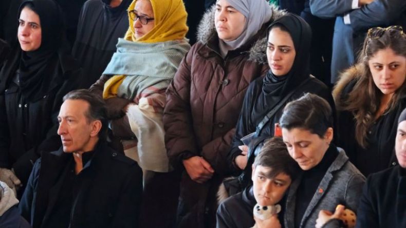 تشييع جثامين سبعة أطفال سوريين قضوا بحريق في كندا