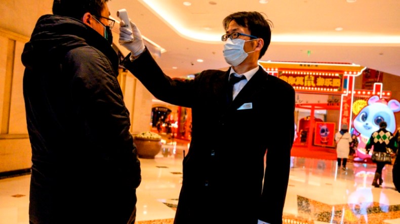 حصيلة وفيات كورونا تتجاوز عدد ضحايا سارس بالعالم