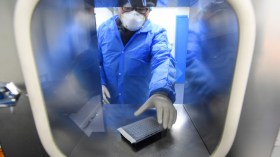 حصيلة وفيات كورونا في الصين تتخطى الألف