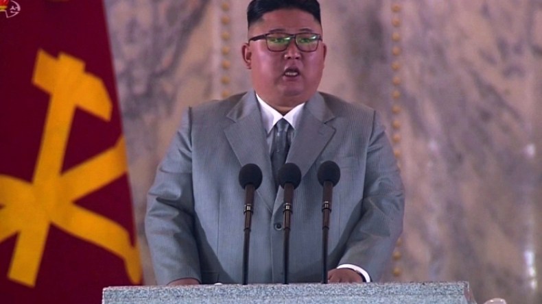 كيم جونغ أون يبكي ويعتذر لشعبه