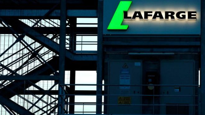 إسقاط اتهامات بجرائم ضد الإنسانية عن شركة لافارج